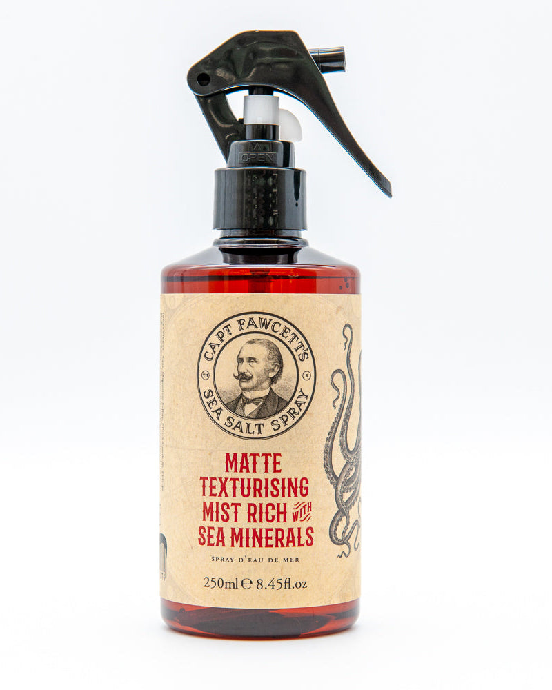 Spray de Sal Marina para Cabello Captain Fawcett – vista