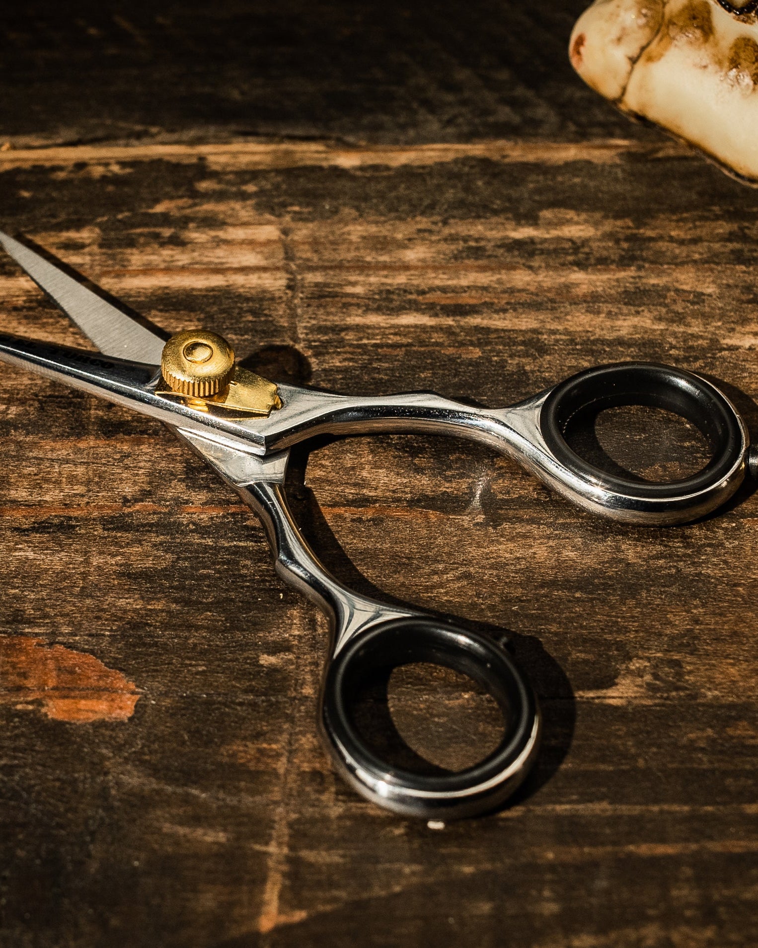 Tijeras para Bigote – Hechas en Pakistán – vista