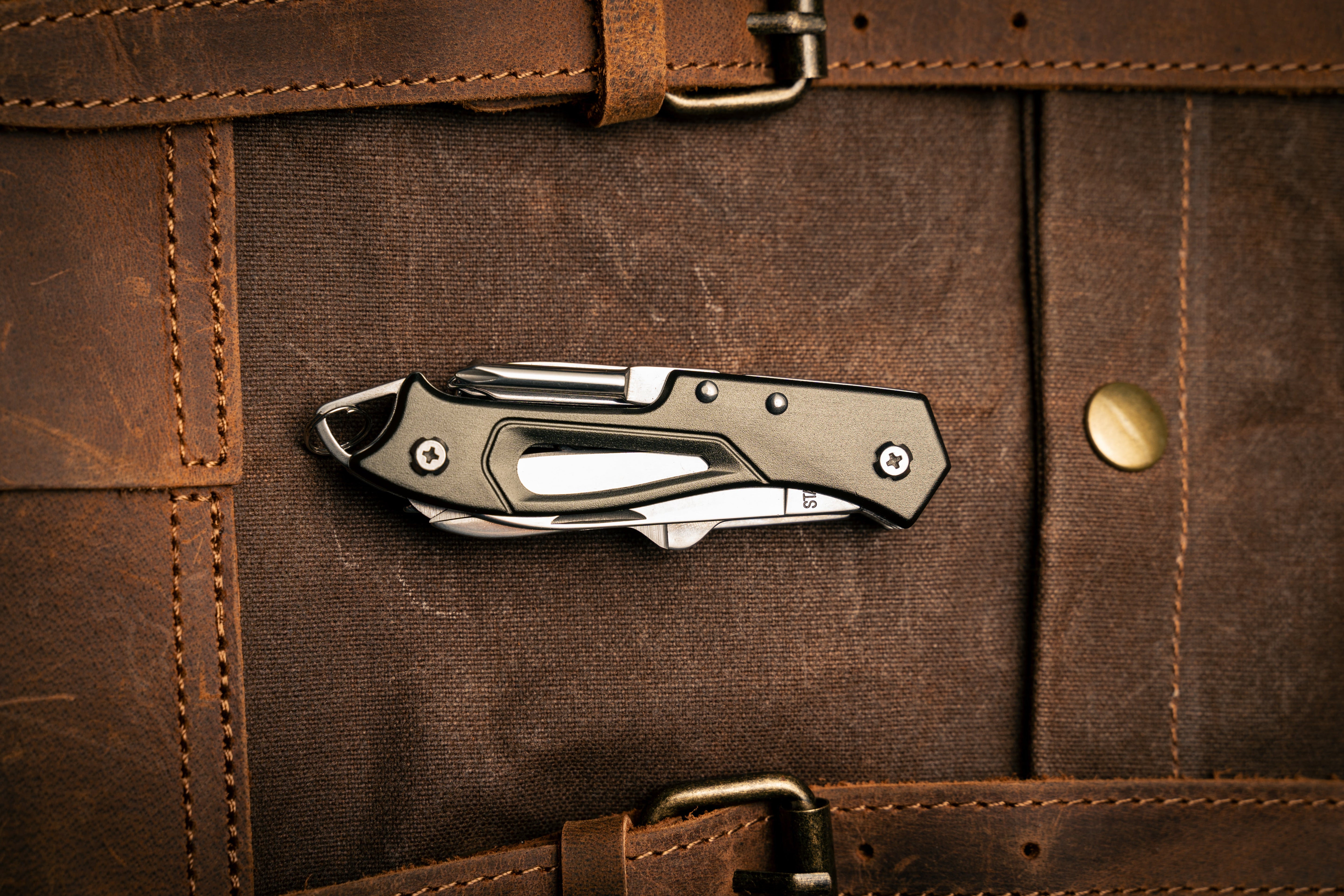 Navaja Multiusos El Turco Grey Acero Inoxidable – presentación