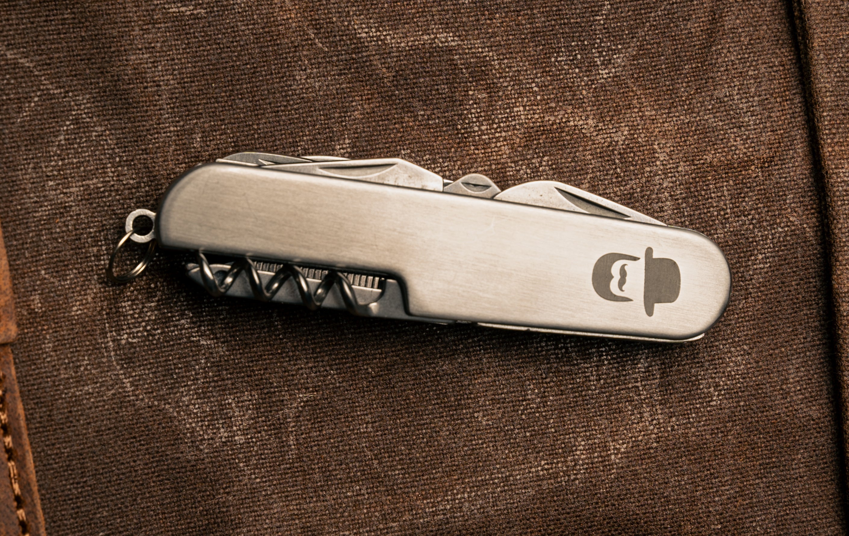 Navaja Multiusos El Turco Silver 11 en 1 Plegable – detalle