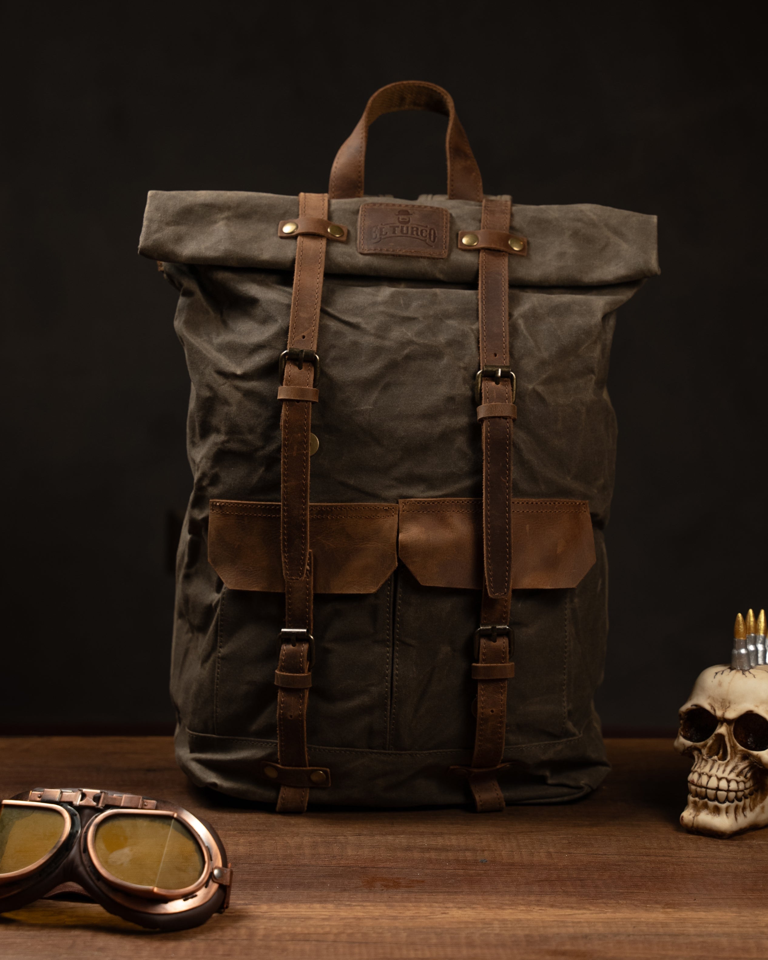 Mochila British Soldier Cuero y Lona Impermeable – perspectiva