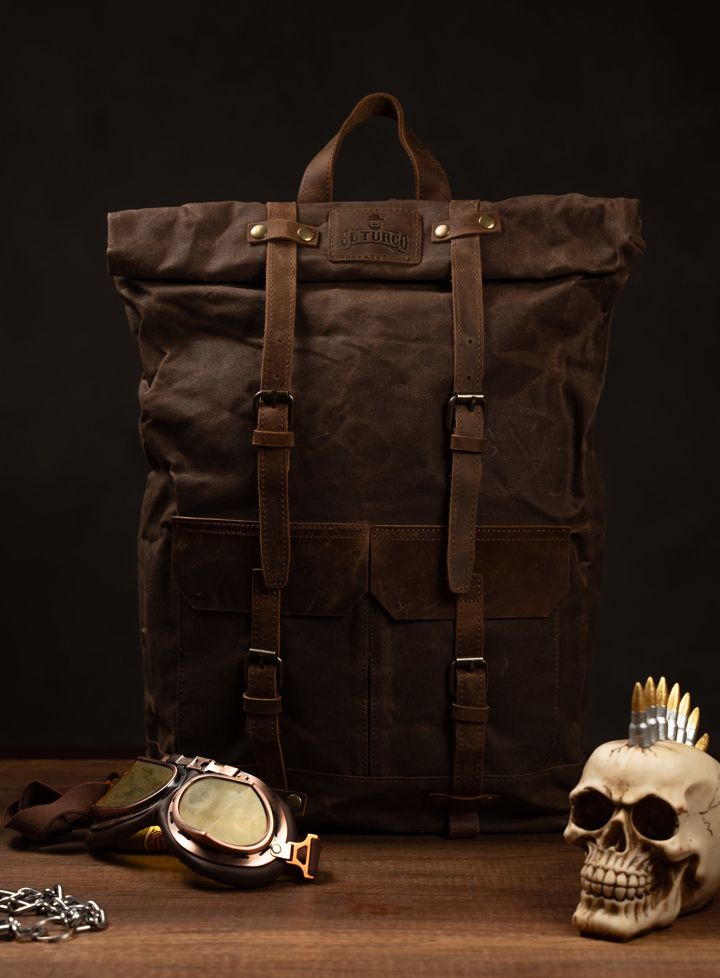 Mochila British Soldier Cuero y Lona Impermeable – textura