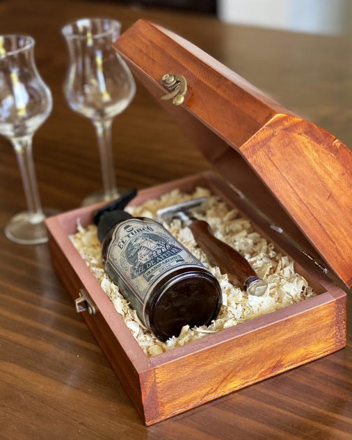 Kit Gentleman: Safety Razor de Madera + Gel – detalle