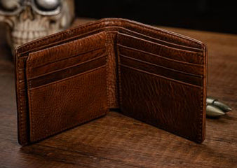 Billetera de Cuero Genuino Classic para Hombre – detalle